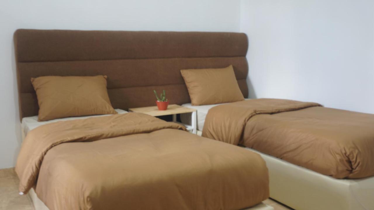 Al Barra Syariah Hotel Букиттинги Экстерьер фото